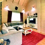 Chalet Peaceful *