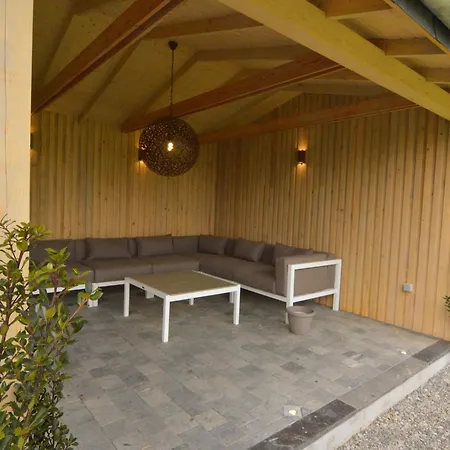 Lush In With Sauna شاليه Septon